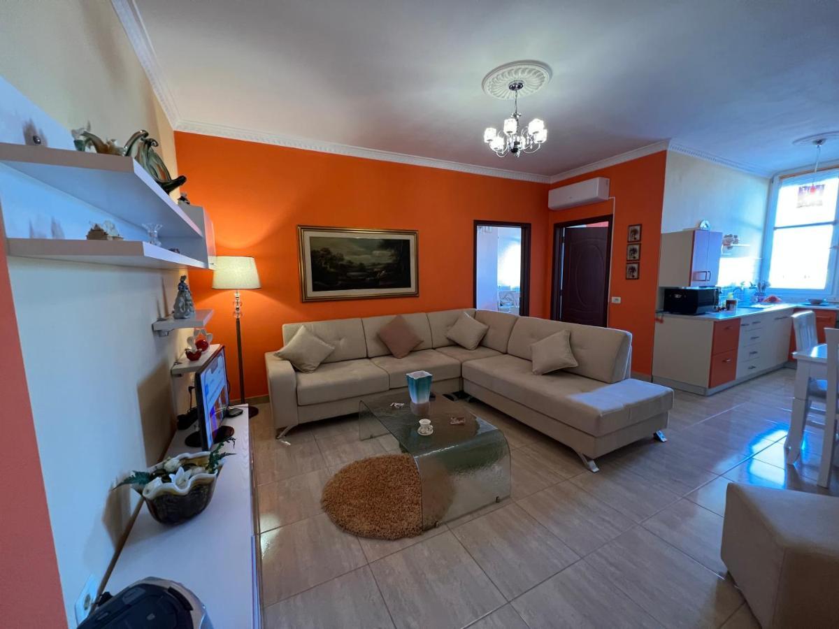 Center In Apartament *
