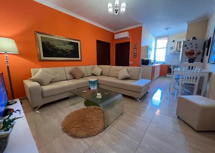 City Center Apartment In Shkoder