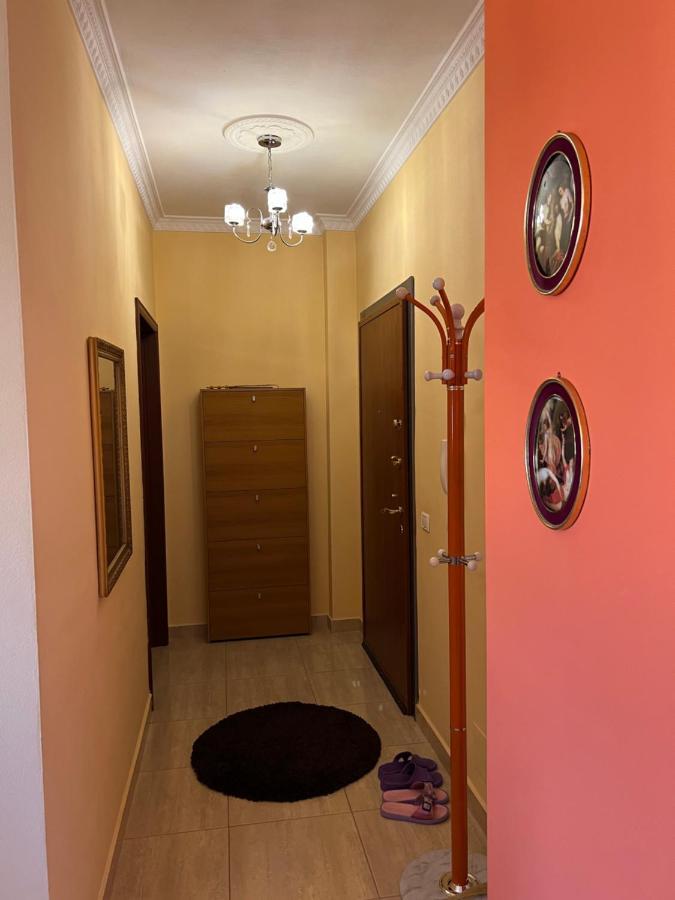Center In Apartment Shkoder